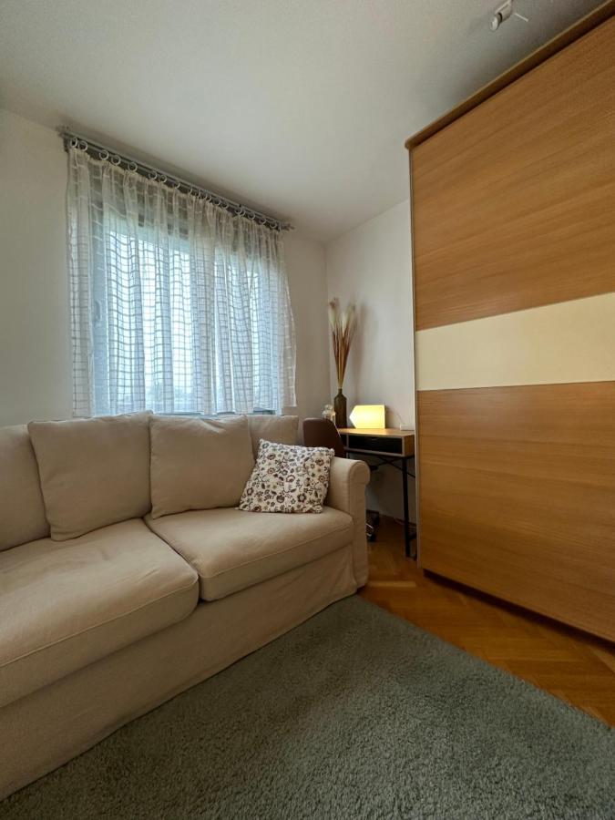Laniste - Prelijep Stan, Balkon, Wifi + Besplatan Parking Apartament