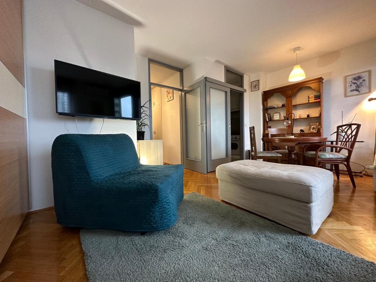 Appartamento Laniste - Prelijep Stan, Balkon, Wifi + Besplatan Parking Zagabria