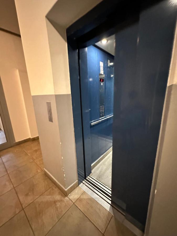 Laniste - Prelijep Stan, Balkon, Wifi + Besplatan Parking Appartamento *